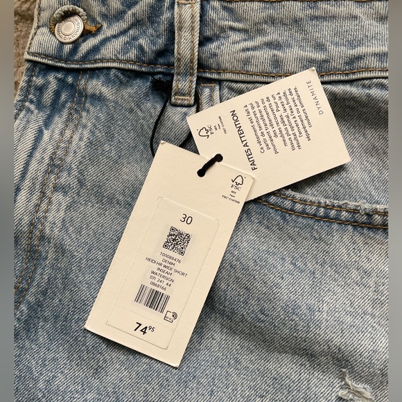 BNWT Wide Leg Jeans - Picture 3 of 6